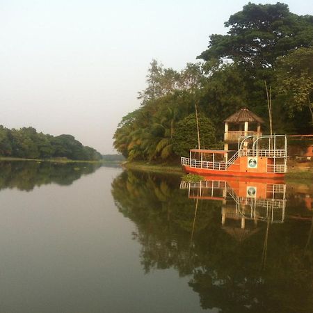 Chitra Resort Narail Exterior photo